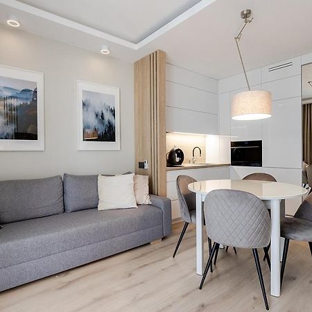 Apartment Wola, Wi-Fi, Smart Lock, Air Condition Warsawa Bagian luar foto