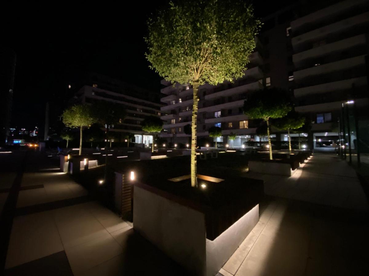 Apartment Wola, Wi-Fi, Smart Lock, Air Condition Warsawa Bagian luar foto