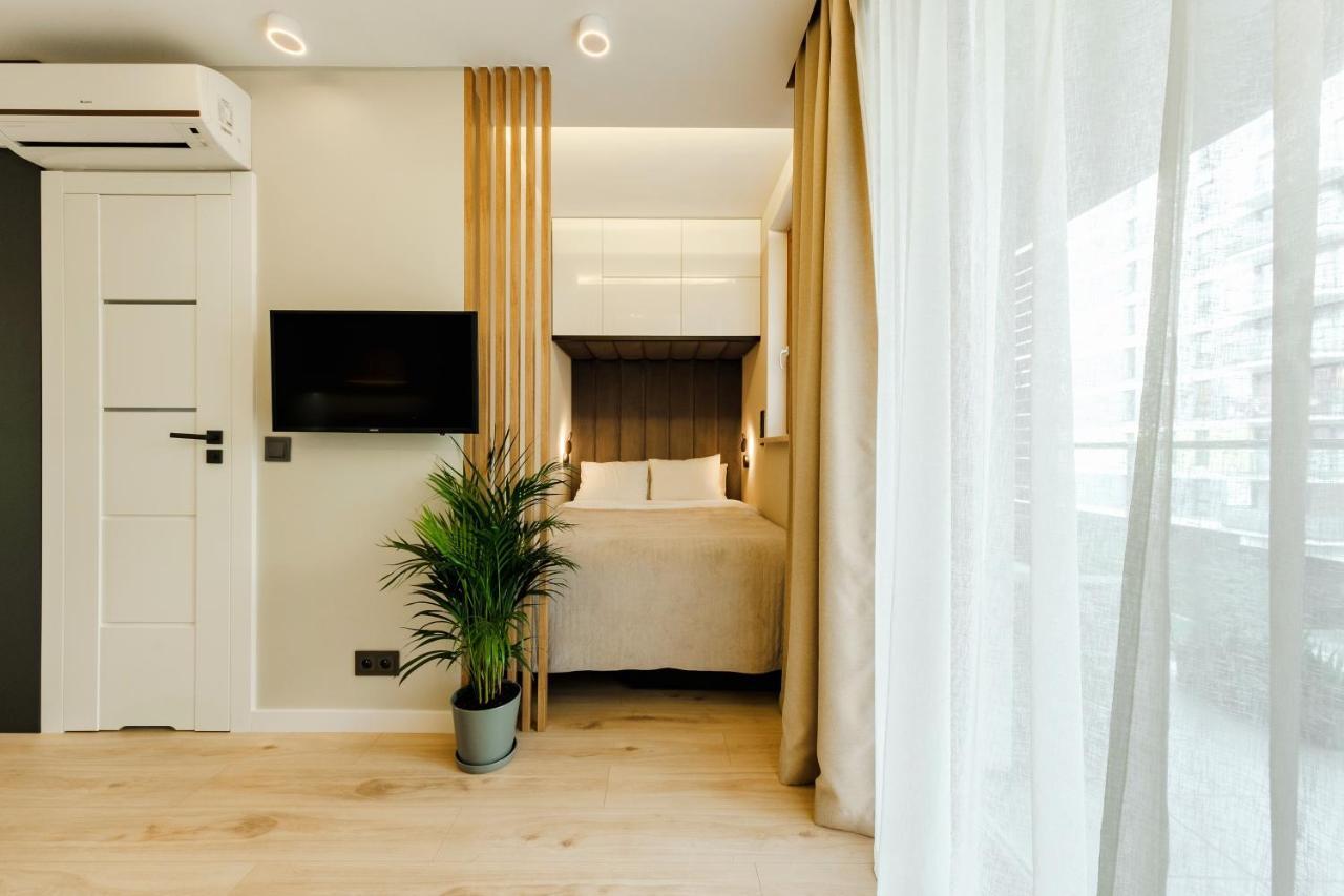 Apartment Wola, Wi-Fi, Smart Lock, Air Condition Warsawa Bagian luar foto