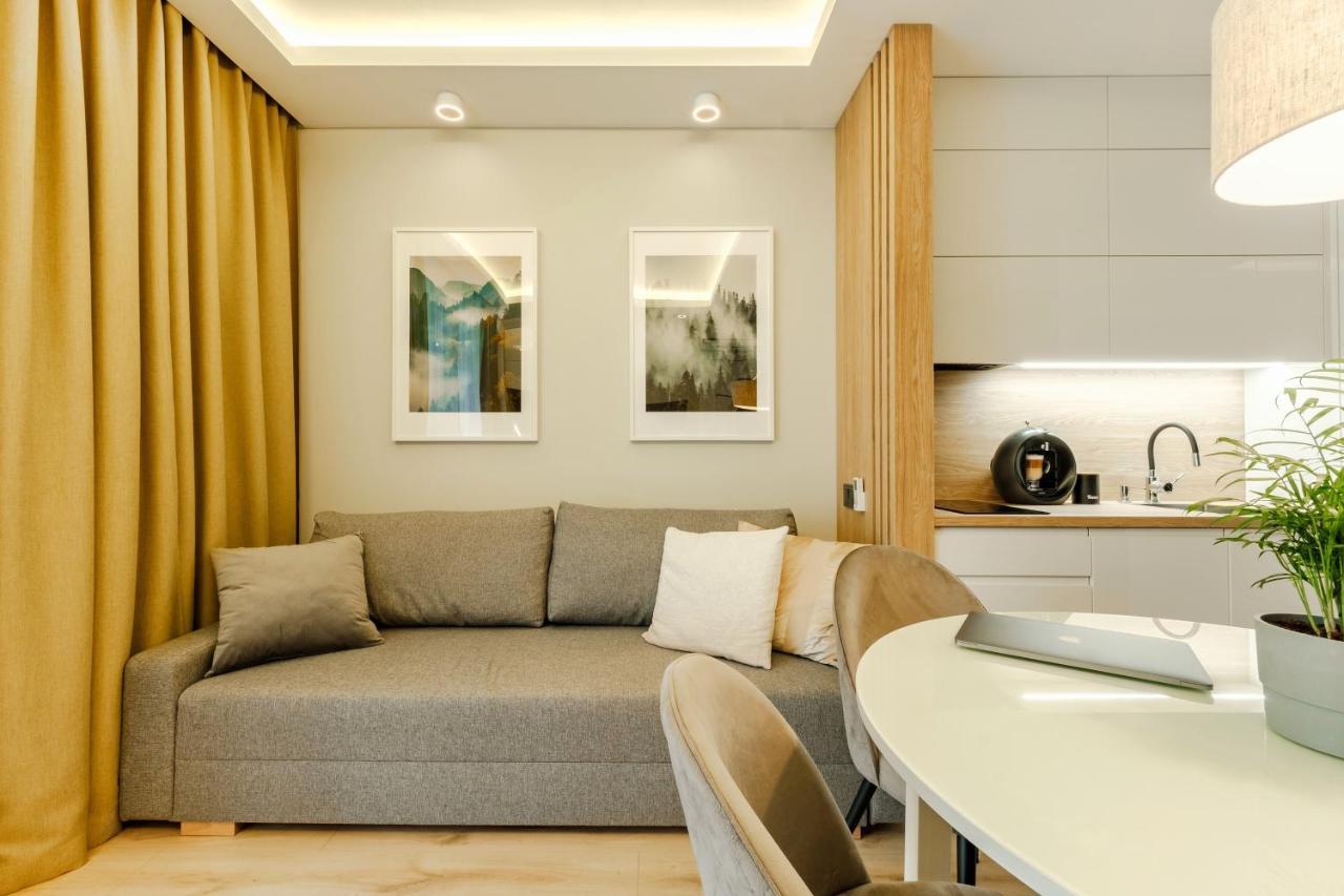 Apartment Wola, Wi-Fi, Smart Lock, Air Condition Warsawa Bagian luar foto